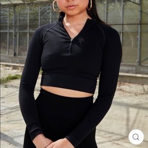 Tala Longsleeve crop